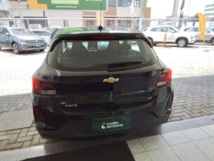 Foto 5 - Chevrolet Onix Onix 1.0 Turbo LT manual