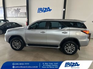 Foto 3 - Toyota SW4 SW4 2.8 TDI SRX 7L 4WD automático