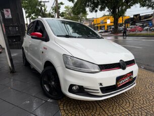 Foto 3 - Volkswagen Fox Fox 1.6 MSI Rock in Rio (Flex) manual