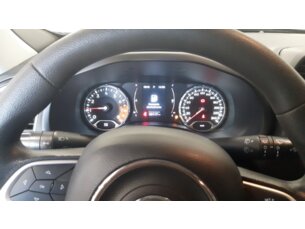 Foto 9 - Jeep Renegade Renegade 1.8 (Aut) automático