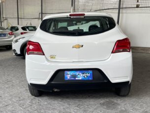 Foto 5 - Chevrolet Onix Onix 1.0 (Flex) manual