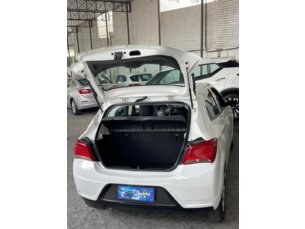 Foto 9 - Chevrolet Onix Onix 1.0 (Flex) manual