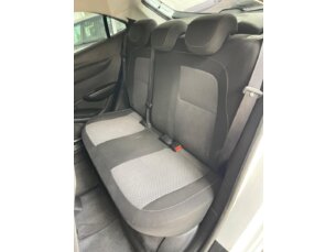 Foto 10 - Chevrolet Onix Onix 1.0 (Flex) manual