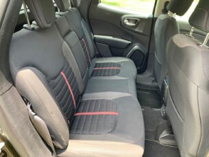 Foto 6 - Fiat Toro Toro Freedom 1.8 AT6 4x2 (Flex) automático