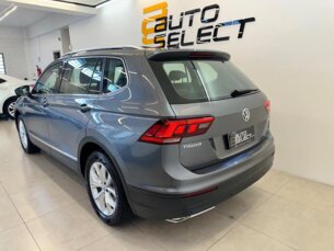 Foto 3 - Volkswagen Tiguan Tiguan Allspace Comfortline 1.4 250 TSI DSG automático