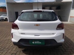 Foto 5 - Chevrolet Onix Onix 1.0 Turbo LT manual