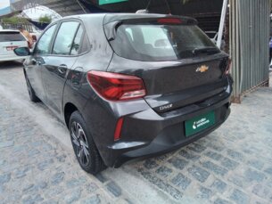 Foto 6 - Chevrolet Onix Onix 1.0 LT manual