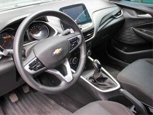 Foto 7 - Chevrolet Onix Onix 1.0 LT manual
