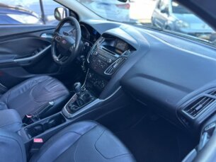 Foto 6 - Ford Focus Hatch Focus Hatch SE Plus 1.6 TiVCT manual