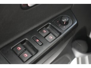 Foto 8 - Volkswagen Fox Fox 1.6 VHT Highline I-Motion (Aut) (Flex) automático