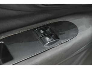 Foto 9 - Fiat Punto Punto Attractive 1.4 (Flex) manual