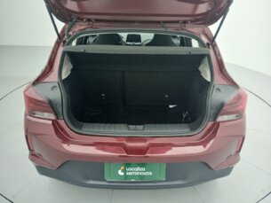 Foto 9 - Chevrolet Onix Onix 1.0 Turbo LT manual