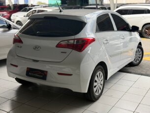 Foto 3 - Hyundai HB20 HB20 1.0 Comfort Plus manual