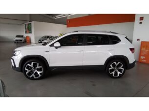 Foto 2 - Volkswagen Taos Taos 1.4 250 TSI Highline (Aut) automático