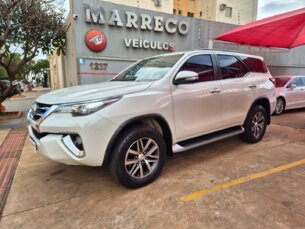 Foto 1 - Toyota SW4 SW4 2.8 TDI SRX 5L 4x4 (Aut) automático