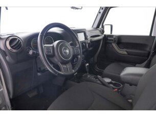 Foto 9 - Jeep Wrangler Wrangler 3.6 V6 Sport 4WD automático