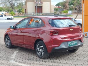 Foto 4 - Chevrolet Onix Onix 1.0 LT manual