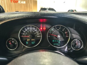 Foto 9 - Jeep Wrangler Wrangler 3.8 V6 (aut) automático