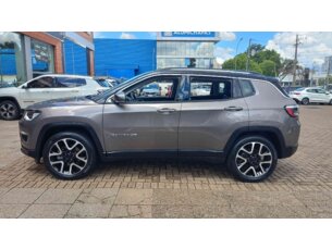 Foto 8 - Jeep Compass Compass 2.0 Limited automático