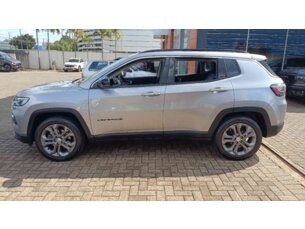 Foto 8 - Jeep Compass Compass 1.3 T270 Longitude automático