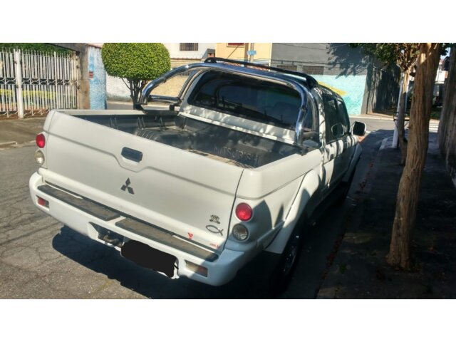 Foto 3 - Mitsubishi L200 Outdoor L 200 Outdoor HPE 4x4 2.5 (cab. dupla) 2011