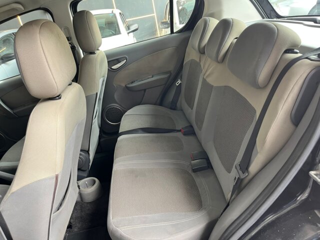 Foto 8 - Fiat Palio Essence 1.6 16V (Flex) 2014