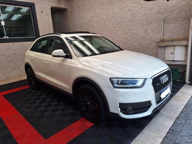Foto 1 - Audi Q3 2.0 TFSI Attraction S Tronic Quattro 2014