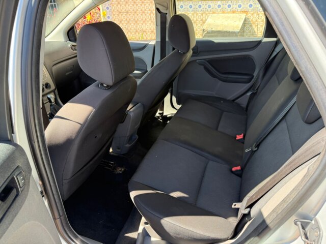 Foto 7 - Ford Focus Hatch GLX 2.0 16V (Flex) 2013