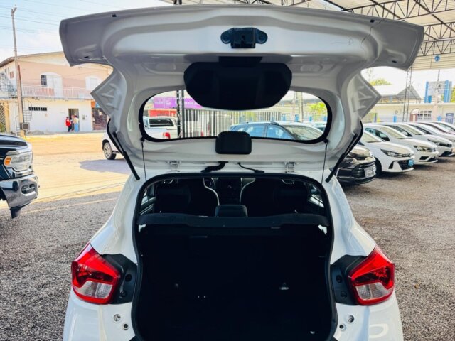 Foto 7 - Renault Kwid 1.0 Zen 2025