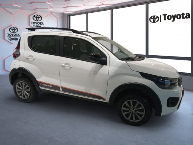 Foto 2 - Fiat Mobi 1.0 Trekking 2025