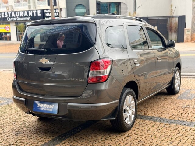 Foto 4 - Chevrolet Spin LTZ 7S 1.8 (Aut) (Flex) 2015
