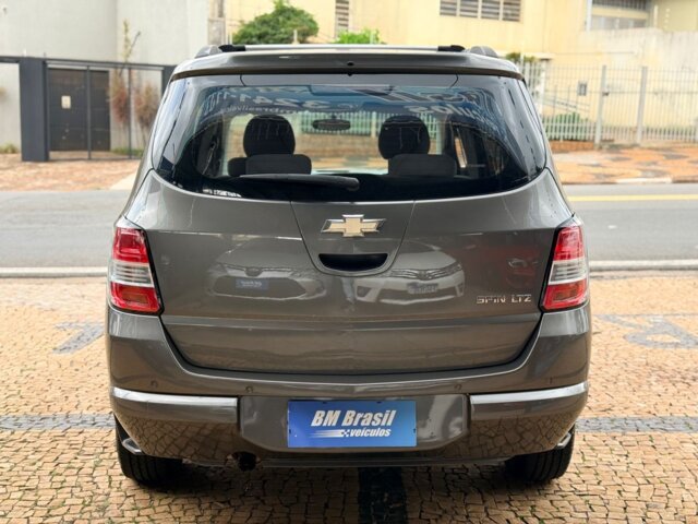 Foto 5 - Chevrolet Spin LTZ 7S 1.8 (Aut) (Flex) 2015