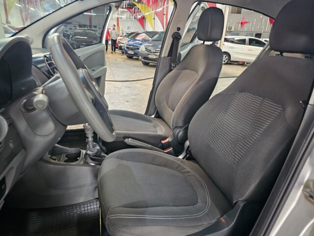 Foto 8 - Fiat Palio Attractive 1.0 8V (Flex) 2013