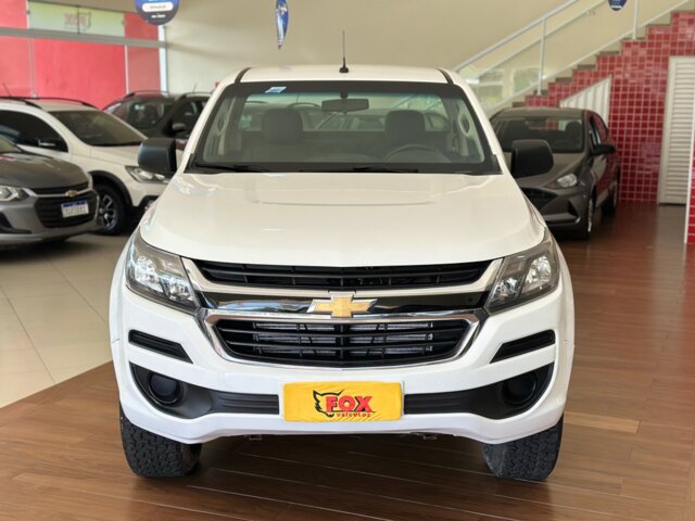 Foto 3 - Chevrolet S10 Cabine Simples S10 2.8 CTDi Cabine Simples LS 4WD 2017