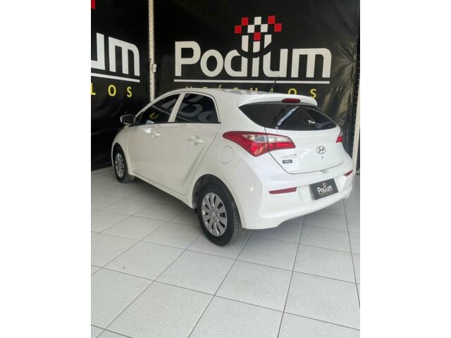 Foto 12 - Hyundai HB20 1.0 Comfort Plus 2018