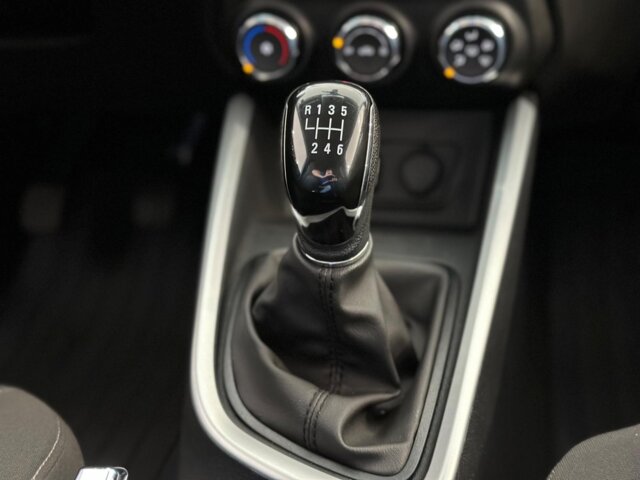 Foto 9 - Chevrolet Onix 1.0 Turbo LT 2024