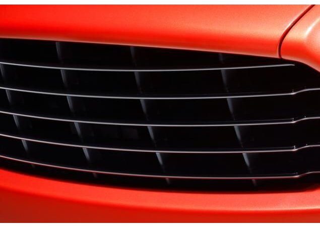 Aston Martin V12 Vantage Roadster