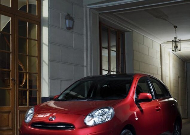 Nissan March Elle Special Edition