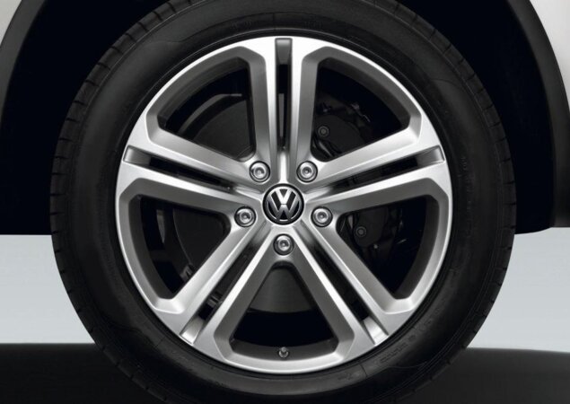 VW Touareg R-Line