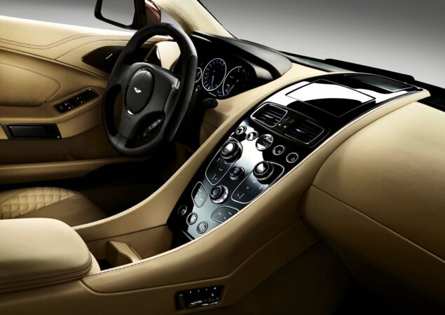 Aston Martin Vanquish
