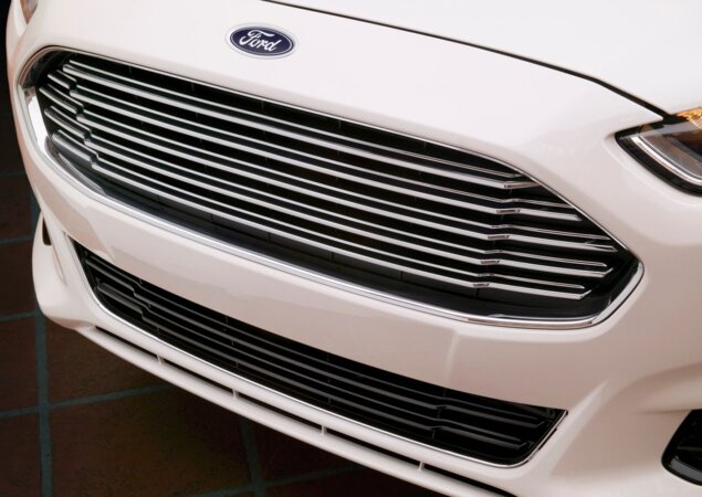 Grade frontal abre e fecha de acordo com temperatura do motor