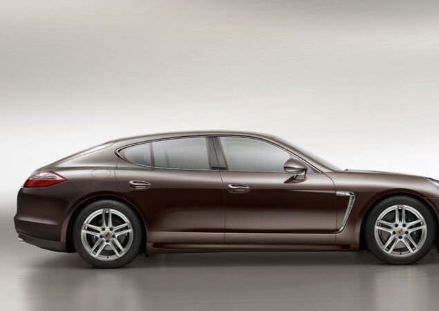 Porsche Panamera Platinum Edition