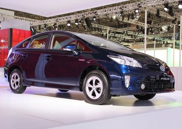 Toyota Prius custa R$ 120.830 no Brasil, menos na Paraíba, estado em que o preço sobe a R$ 129.414
