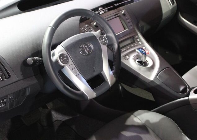 Interior do Prius. Modelo, lançado em 1997, está em sua terceira geração