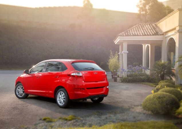 Chery Celer hatch