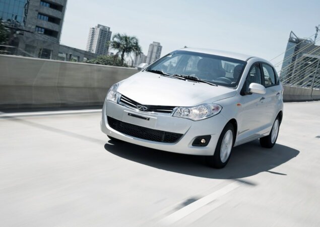 Na versão hatch, modelo custa R$ 35.990
