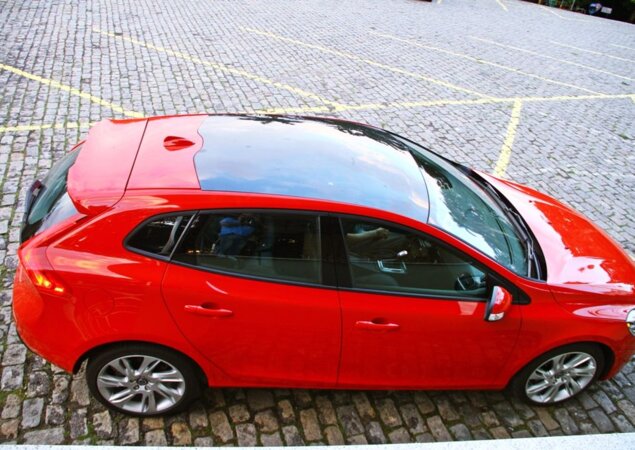 Volvo V40