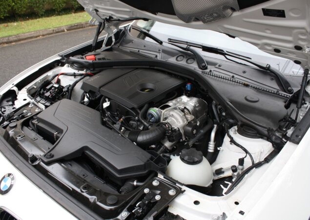 Motor 1.6 turbo a gasolina gera 170 cv no 118i