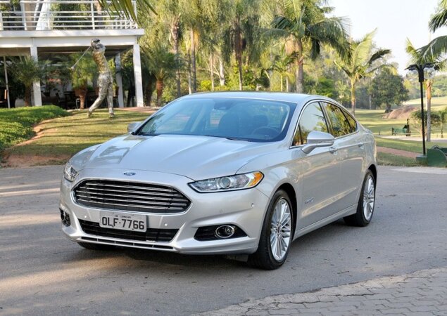 Ford foca no consumidor bem-informado e preocupado com a redução das emissões de poluentes como público-alvo do novo Fusion Hybrid