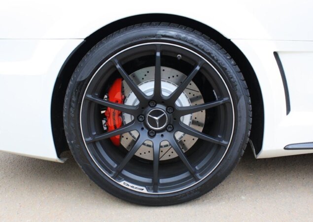 Mercedes-Benz C63 AMG Black Series